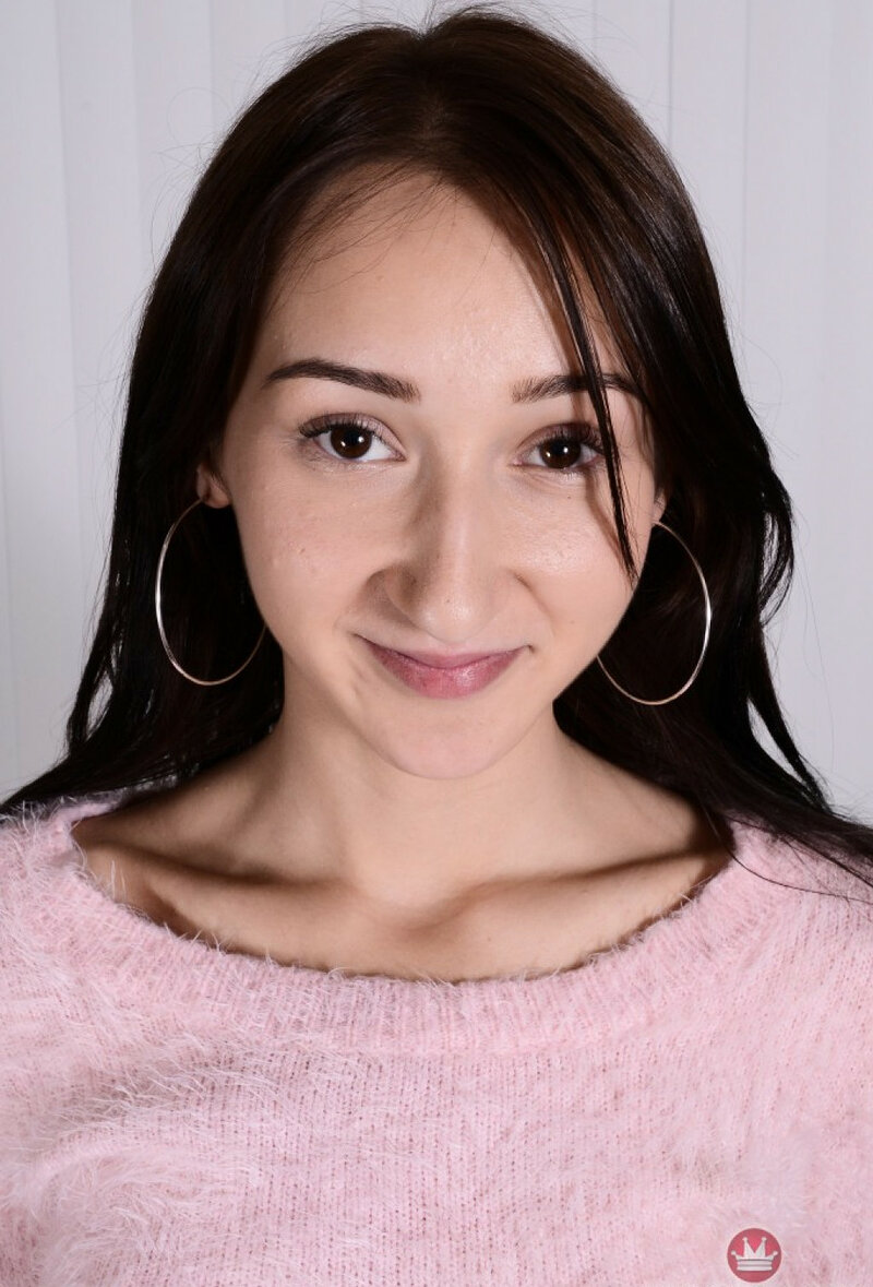 Алина, 23 года, 5 размер груди